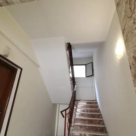 Apartment Terrace *